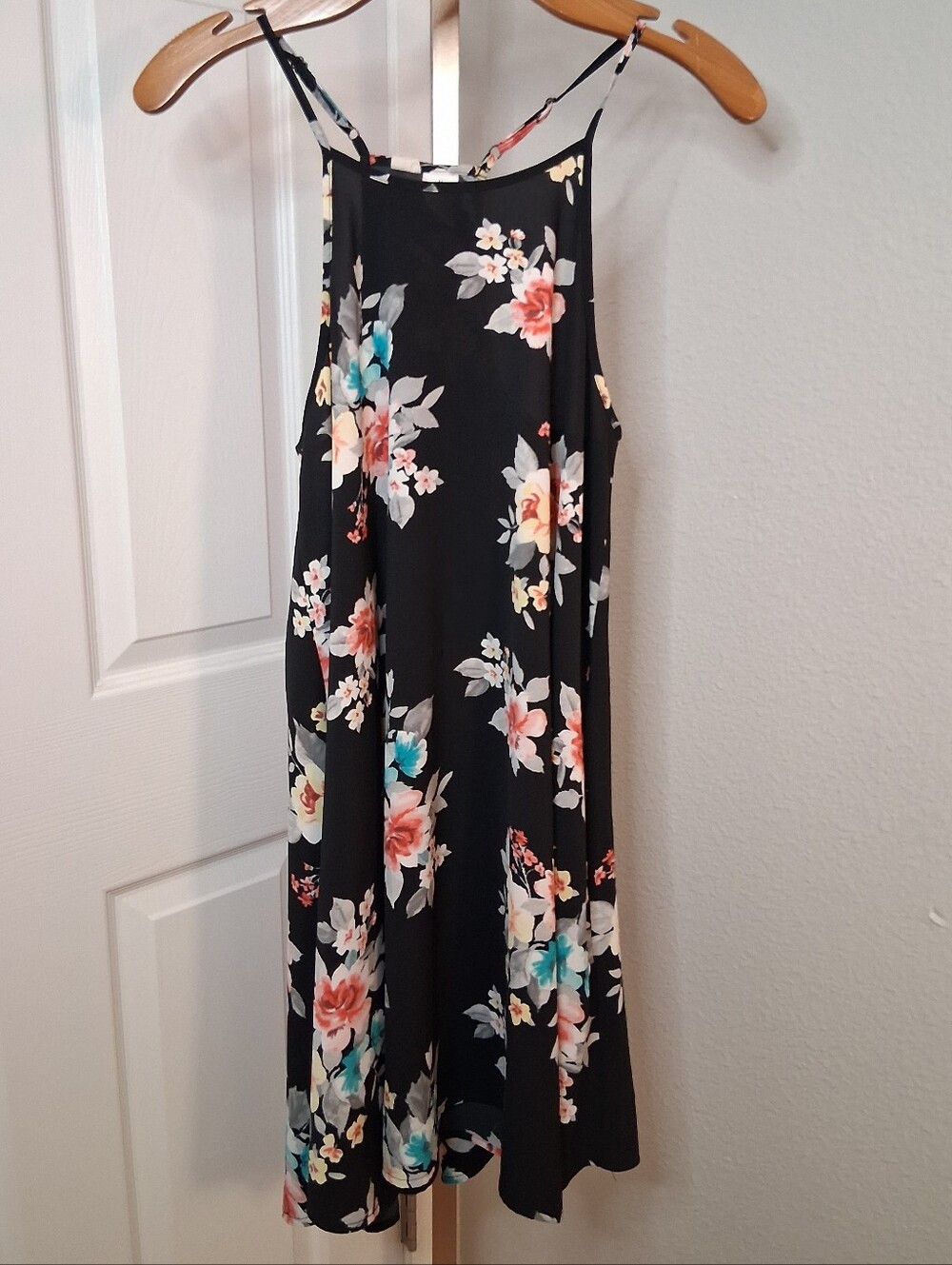2/$5 - Mimi Chica Black Floral Dress Juniors Medium